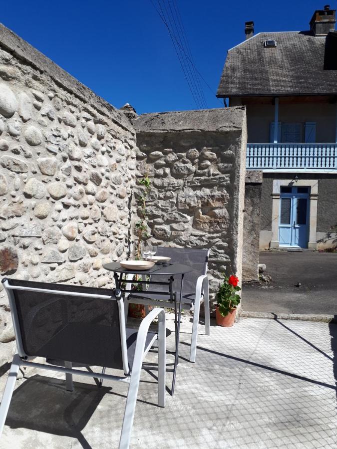 Bel Appartement Renove Dans Maison Bigourdane Pouzac Экстерьер фото